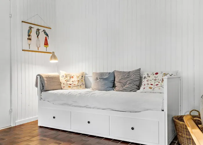 3 Bedroom Stunning In * Skjern
