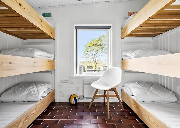 3 Bedroom Stunning In * Skjern