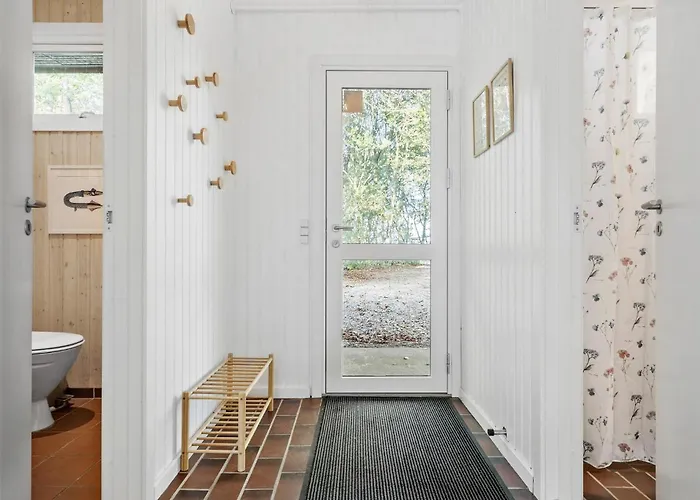 3 Bedroom Stunning In Skjern